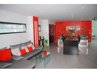 7 bedroom Villa For Sale: 63000..