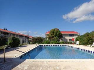 Apartment/townhouse - Totally renovated..