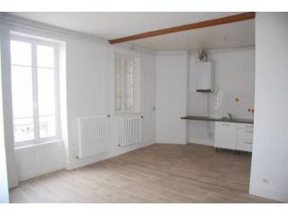 3 bedroom Flat For Sale: 63140..