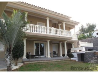 New built villa located only 500 m from the Beach Las..