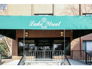 1 bedroom House For Sale: 21 Lake..