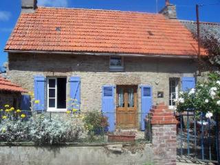 Cottage with 2 More Fisherman's Cottages