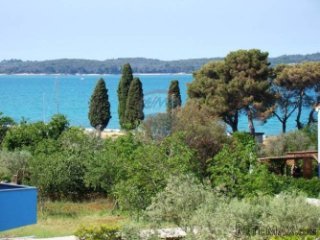 Fažana, samostojeća kuća blizu plaže