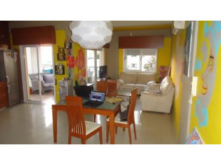 SPACIOUS, modern 2 bedroom apartment in..