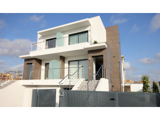 4 bedroom townhouses
