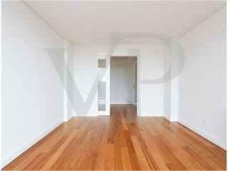 Apartamento T3+1 perto da praia -..