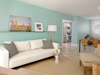 2 bedroom Flat For Sale: 1816 MERIDIAN..