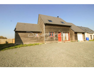 New Build Wooden Property With Garden..