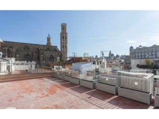 Stunning Penthouse with 2 Terraces in..