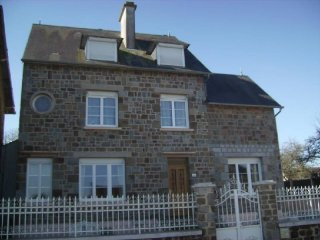 Ideal BandB House in Nice Town Location