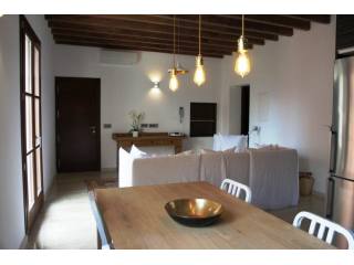Bright old town apartment in Palma