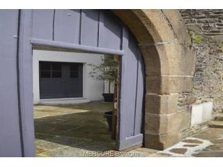 4 bedroom Character For Sale: 35133..