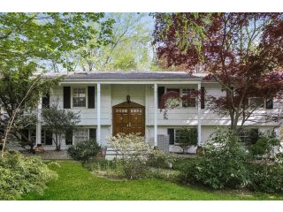 5 bedroom House For Sale: 57 Sprain..
