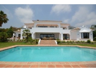 HM4S2706 - Villa For sale in Sierra..