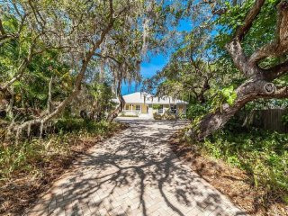 3 bedroom House For Sale: 5178 Oakmont..