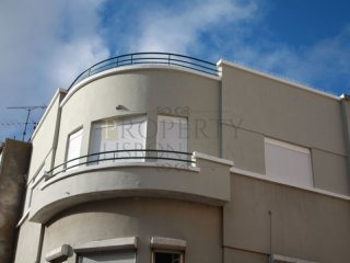T2 Lisbon Apartment for Sale,Penha de..