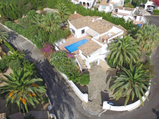 4 Bedrooms - Villa - Alicante - For Sale