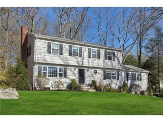 4 bedroom House For Sale: 90 SURREY..