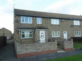 3 bedroom, End Of Terrace House house..