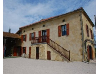 Double volume farmhouse, mountain..