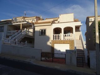 2 Bedrooms - Villa - Alicante - For Sale