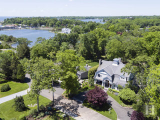 4 bedroom House For Sale: 134 FIVE MILE..