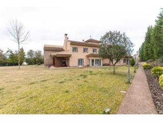5 bedroom Detached House For Sale:..