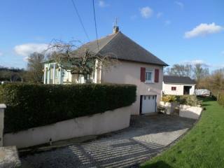 Vente Maison 4 Pieces De 90 M2 53600..