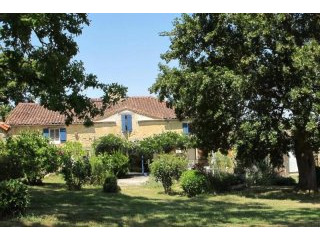 3 Bedroom Farm House For Sale