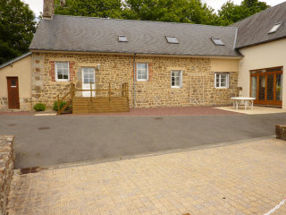 Charcater House with Guest Gite