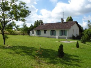 Fantastic 3 bedroomed bungalow in..