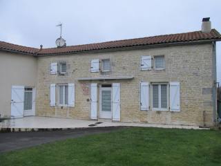 Stone Village House With 4 Bedrooms