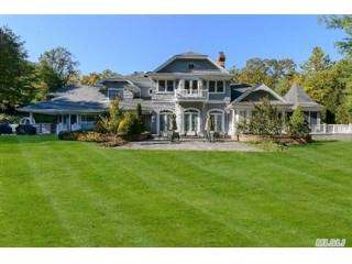 355 Lattingtown Rd Locust Valley, NY..