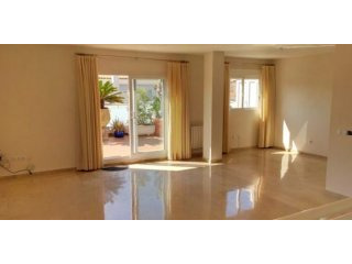 3 bedroom, Penthouse Apartment in..
