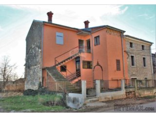 LABINCI-kuća s pogledom na more