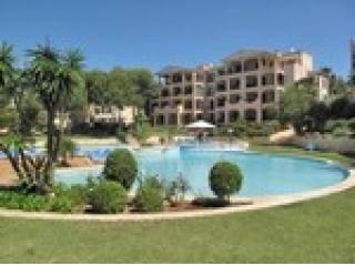1 Bedroom - Apartment - For Sale
