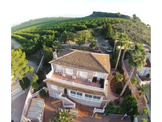 4 Bedrooms - Villa - Alicante - For Sale