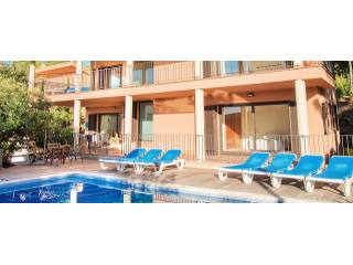LOS PINOS - HUTG-000001 Detached ·..
