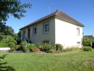 Detached House For Sale