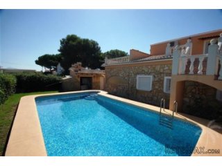 Villa in Denia, located 400m to the beach and 12.5 km to..