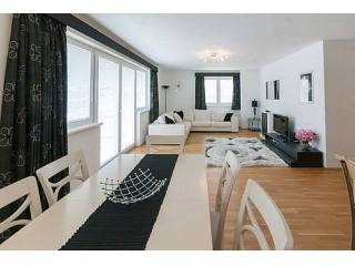 Modern and bright apartment in Kaprun