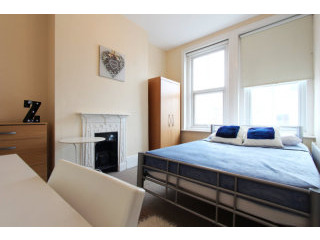 Single with double bed near Acton Town..