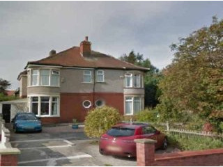3 bedroom, Semi-detached House house..
