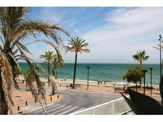 APARTEMENT FOR SALE IN FUENGIROLA