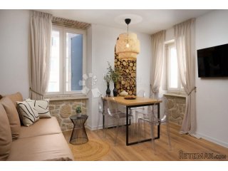 ROVINJ stan u centru grada!