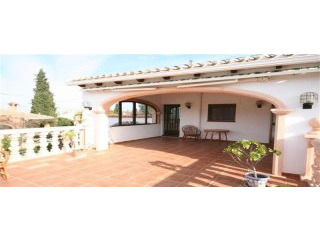 3 Bedrooms - Villa - Alicante - For Sale