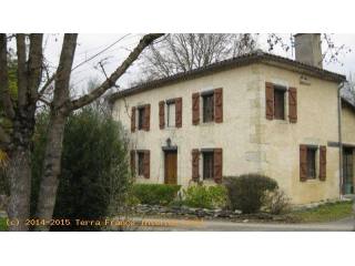 House In Hamlet With Garage Jegun -..