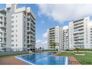 Moderno apartamento con vistas al mar en La Mata..