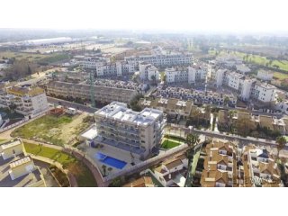 This apartment complex in Oliva is located in a desirable..