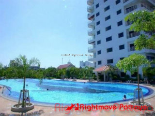 1 Bedroom Condo for sale in Jomtien -..